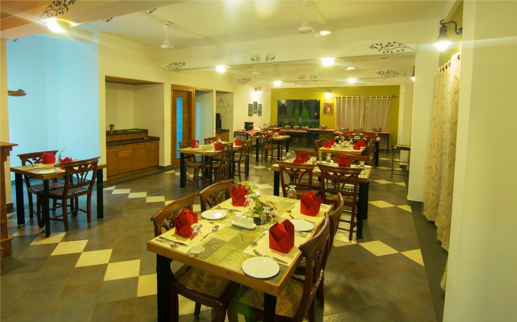 Forest Glade Resorts Chithirapuram Buitenkant foto